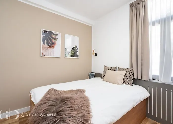 Old Town Bucharest, Lovely 2 Bedrooms Apartament Bukareszt