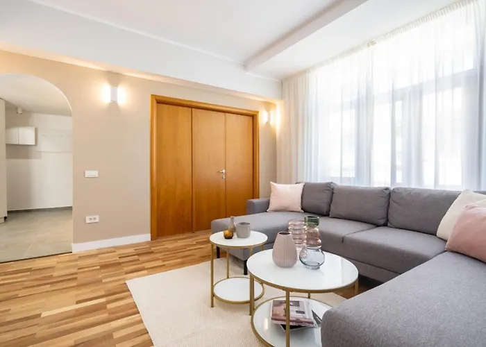 Old Town Bucharest, Lovely 2 Bedrooms 公寓 布加勒斯特