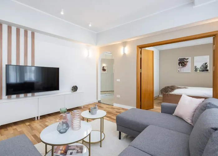 公寓 Old Town Bucharest, Lovely 2 Bedrooms 布加勒斯特